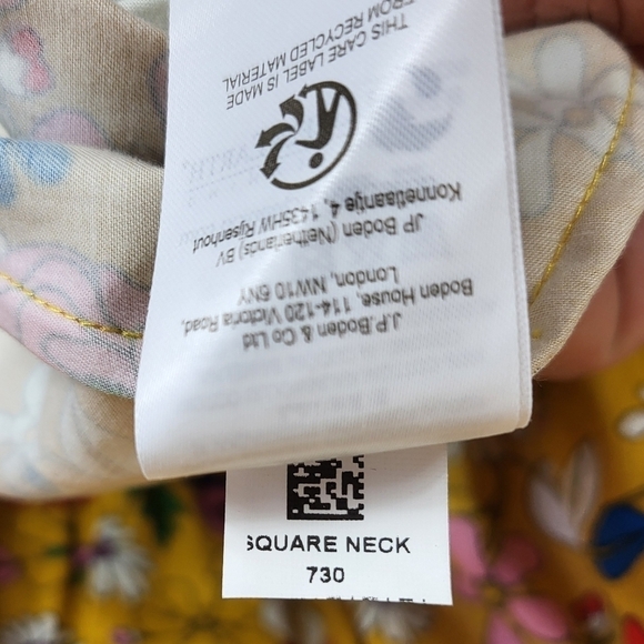 Boden Feminine Violet Floral Square Neck Pockets Midi Dress Honeycomb US 4P - Picture 12 of 12